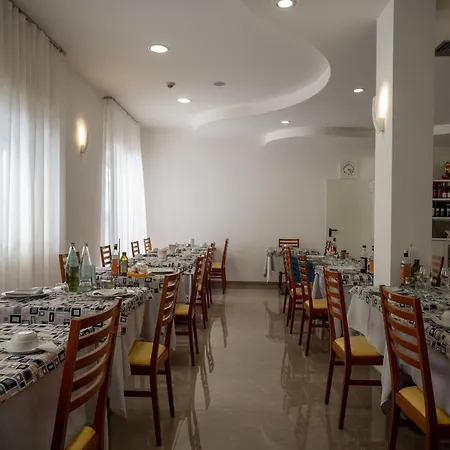 Eraclea Hotel 3*